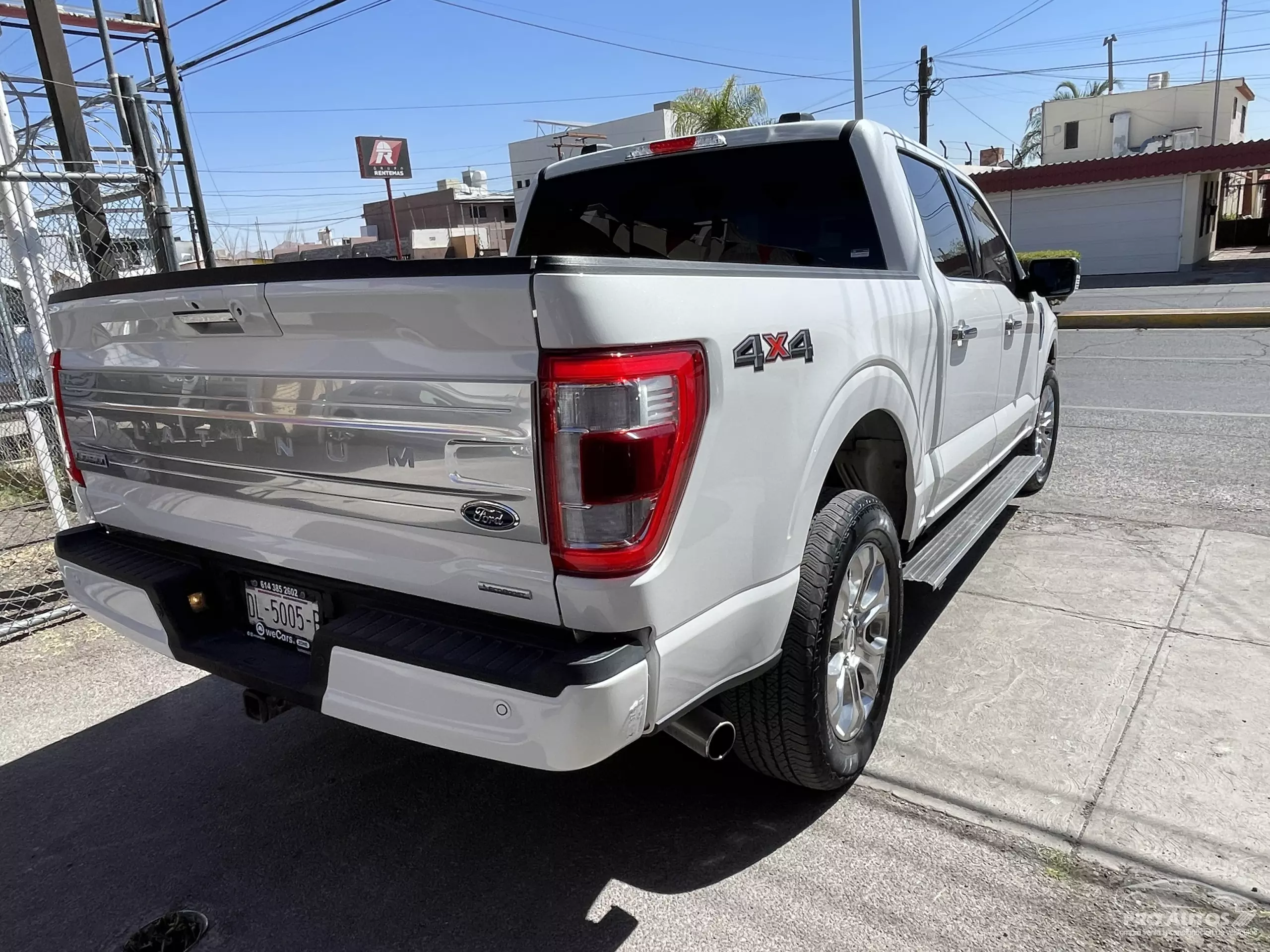 Ford Lobo Pick-Up