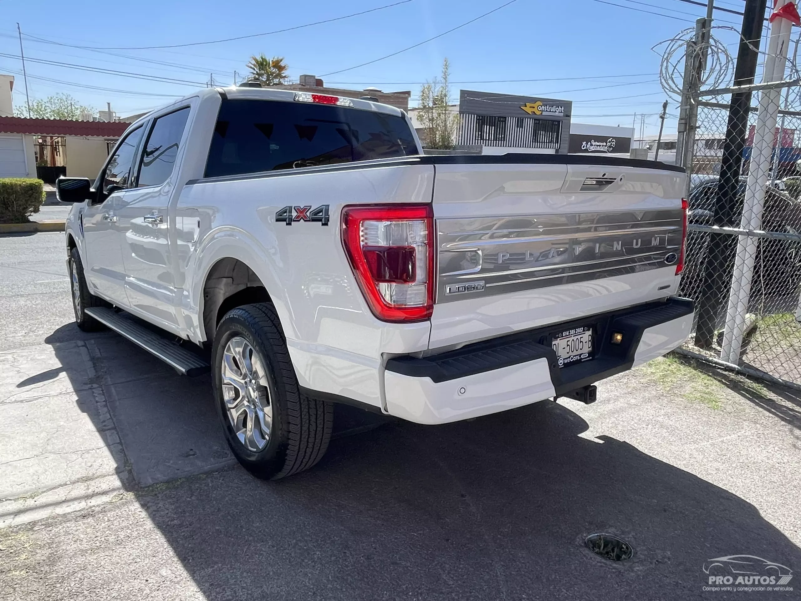 Ford Lobo Pick-Up