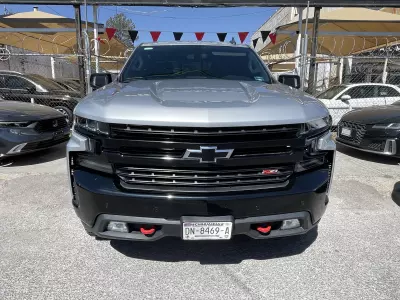 Chevrolet Cheyenne Pick-Up 2020