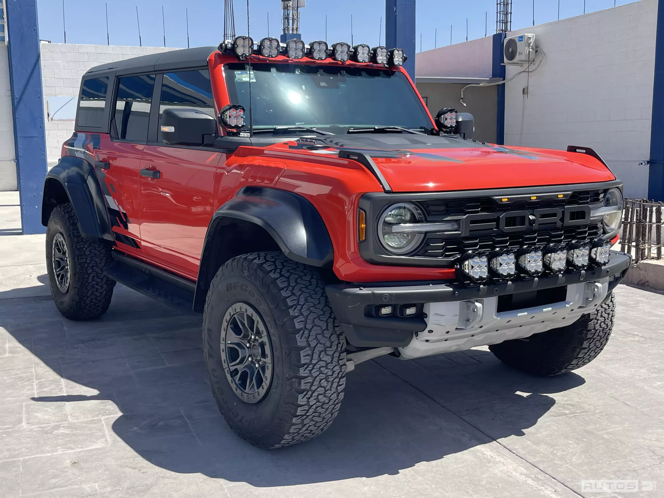 Ford Bronco VUD 4x4