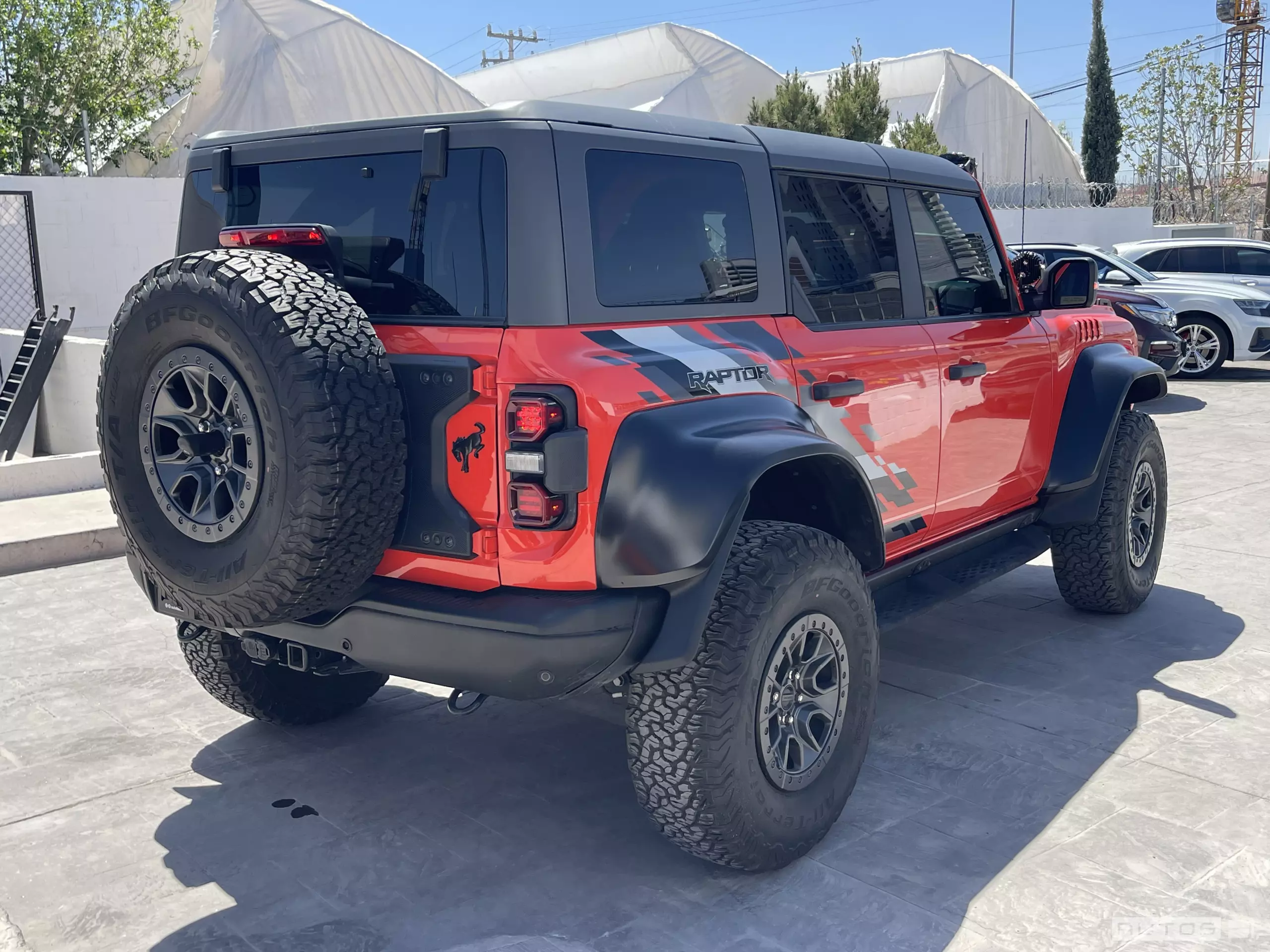 Ford Bronco VUD 4x4