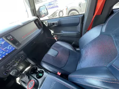 Ford Bronco VUD 4x4 2022