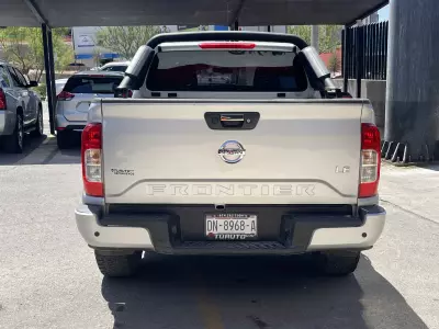 Nissan Frontier Pick-Up 2022