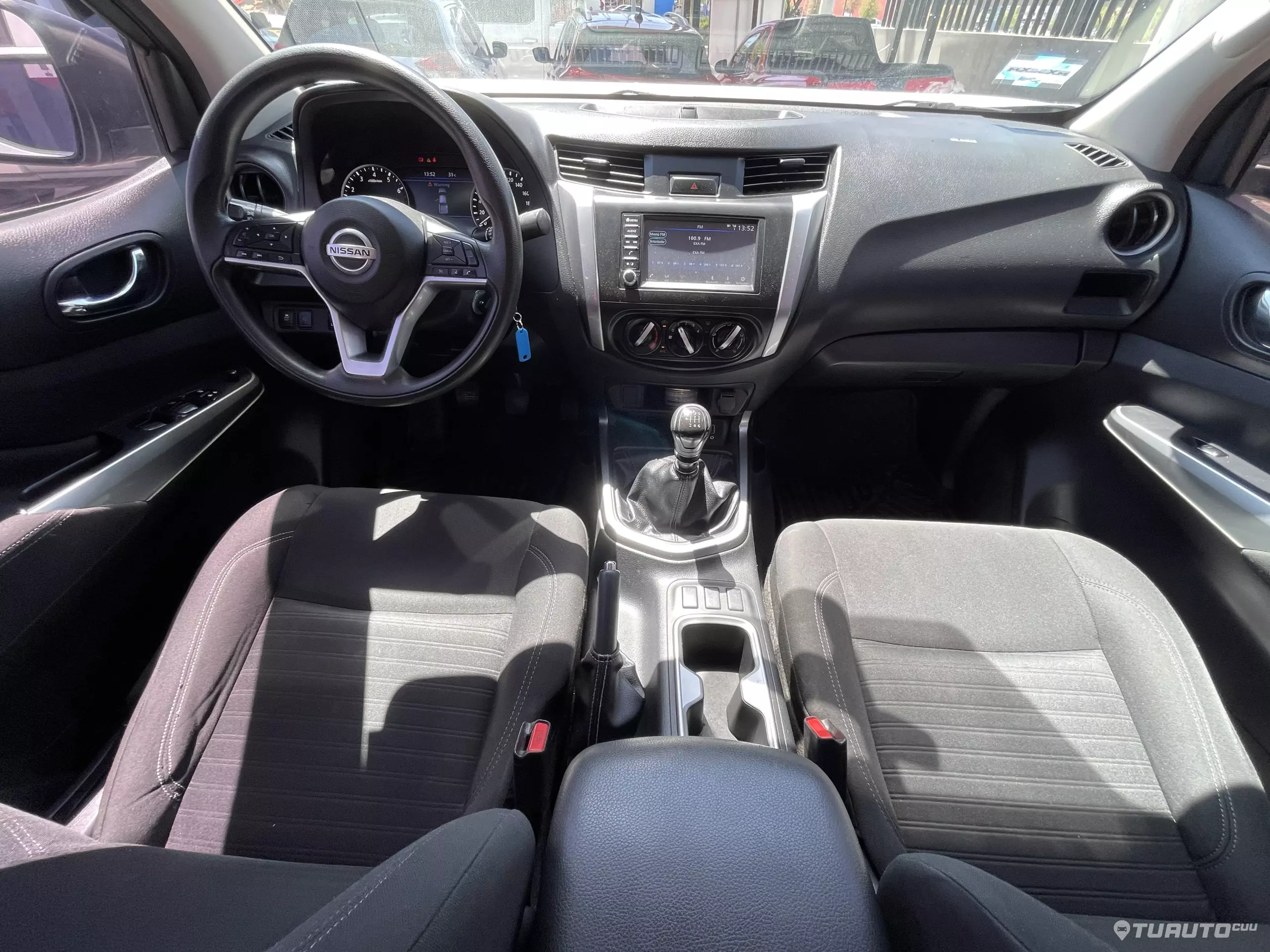 Nissan Frontier Pick-Up