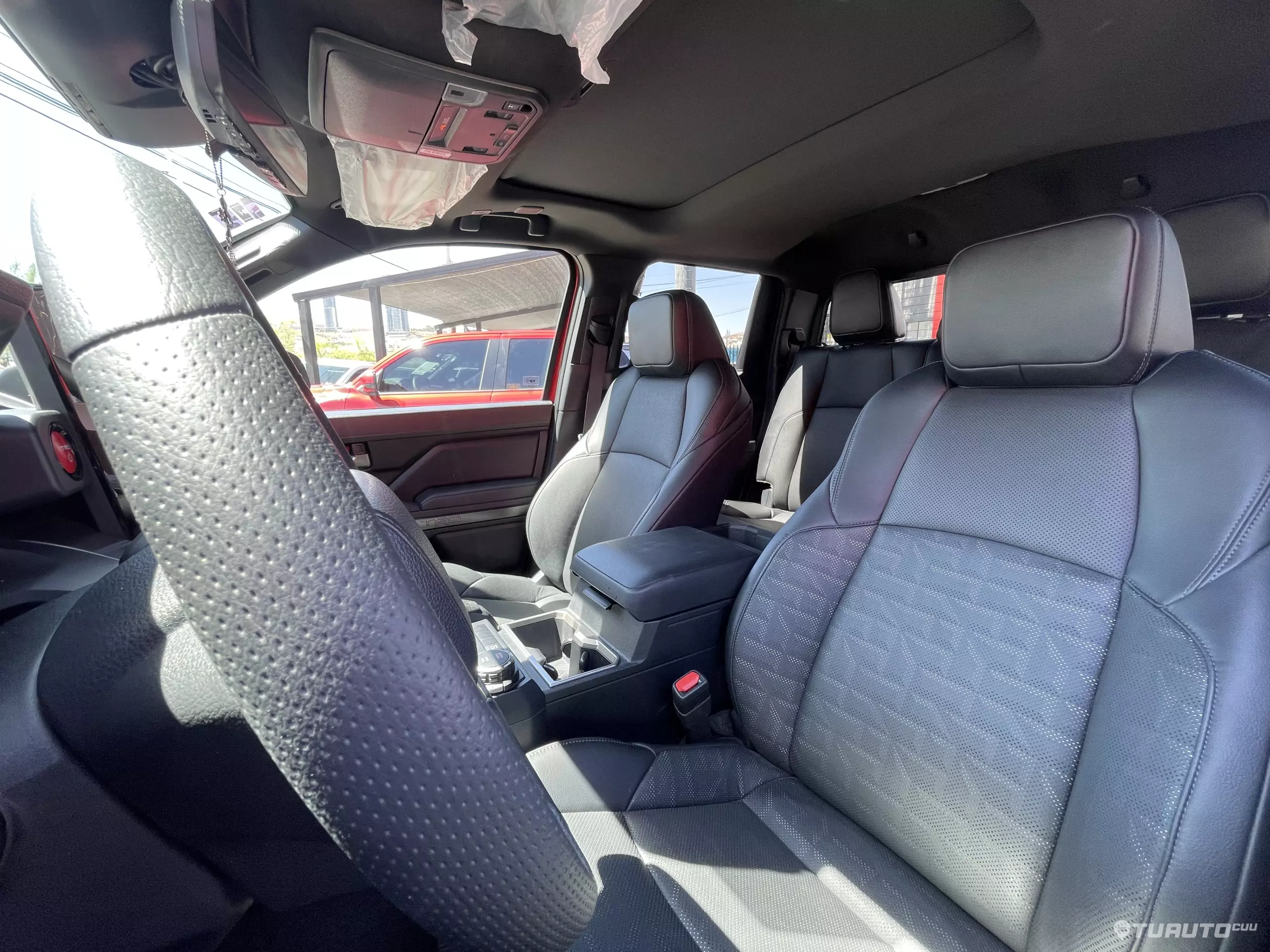 Toyota Tacoma Pick-Up