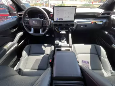 Toyota Tacoma Pick-Up 2024