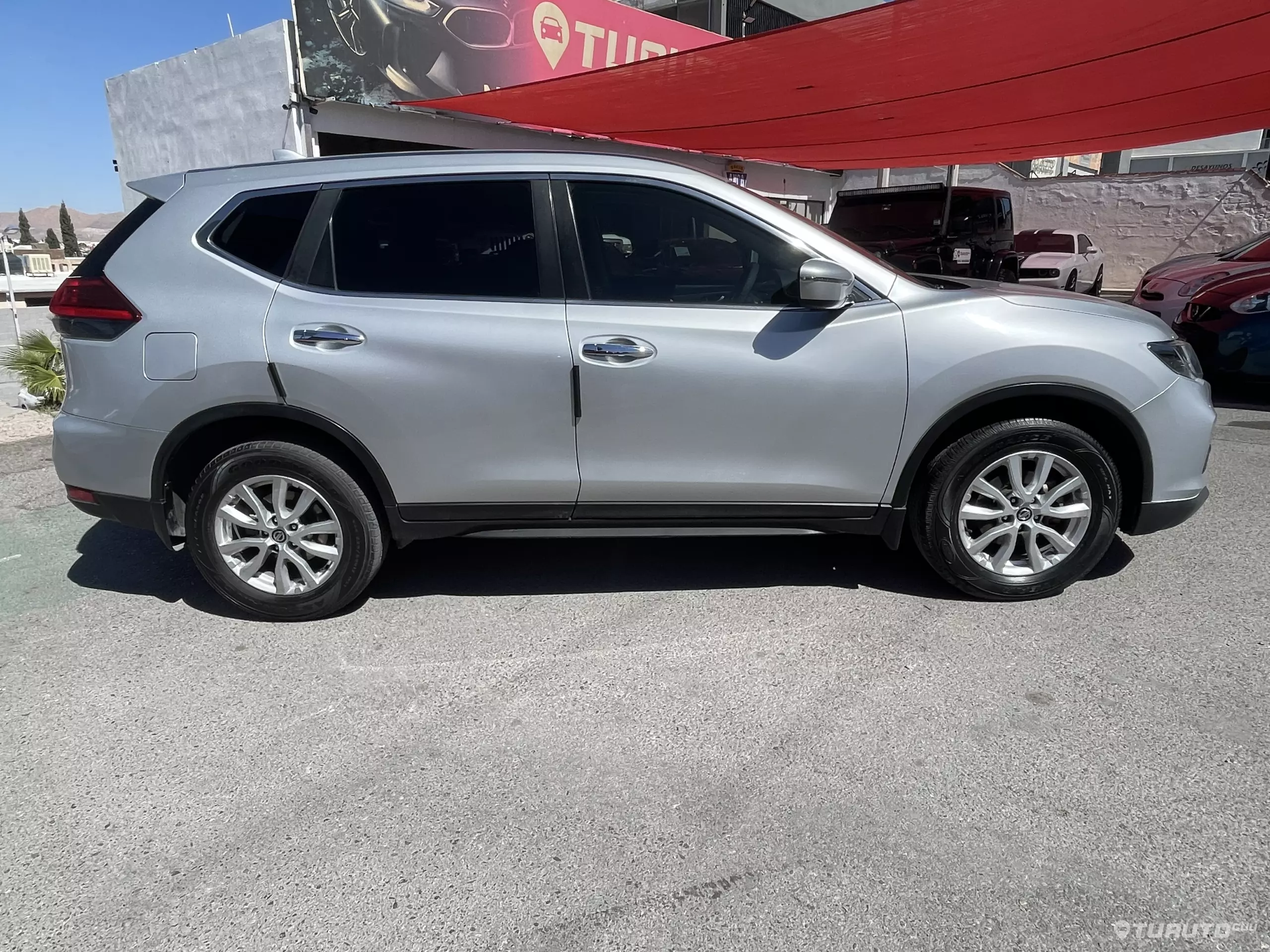 Nissan X-Trail VUD