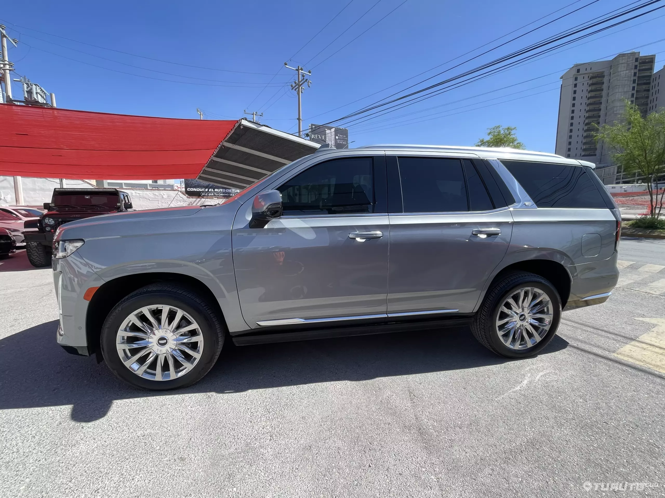 Cadillac Escalade VUD 4x4