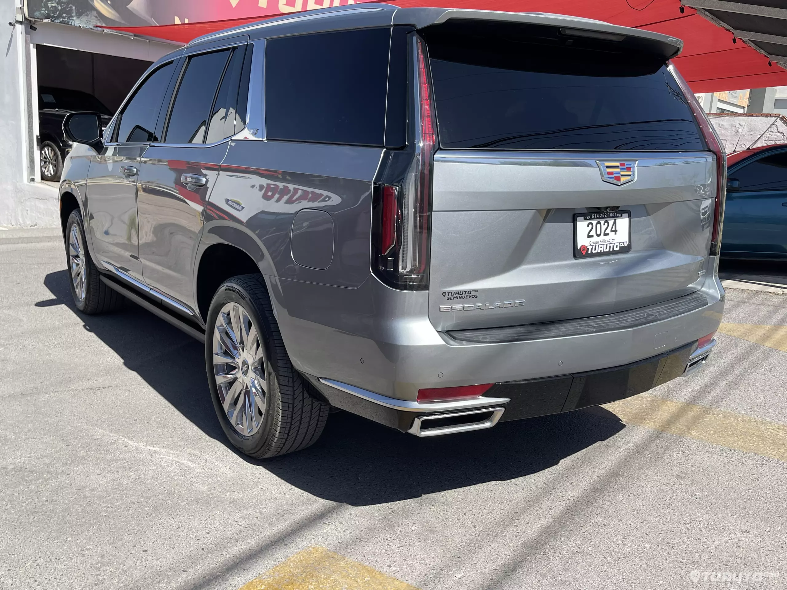 Cadillac Escalade VUD 4x4