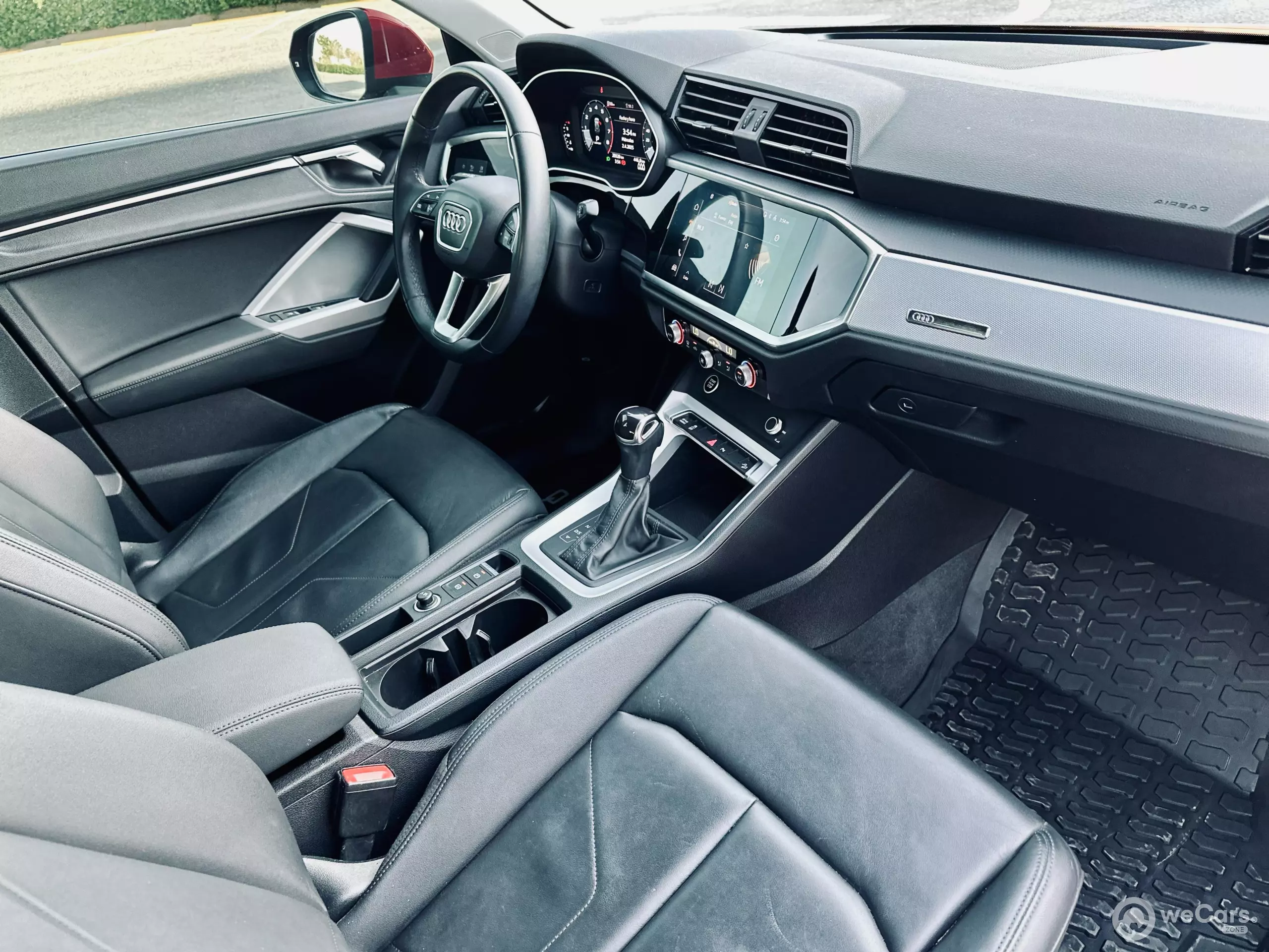 Audi Q3 VUD
