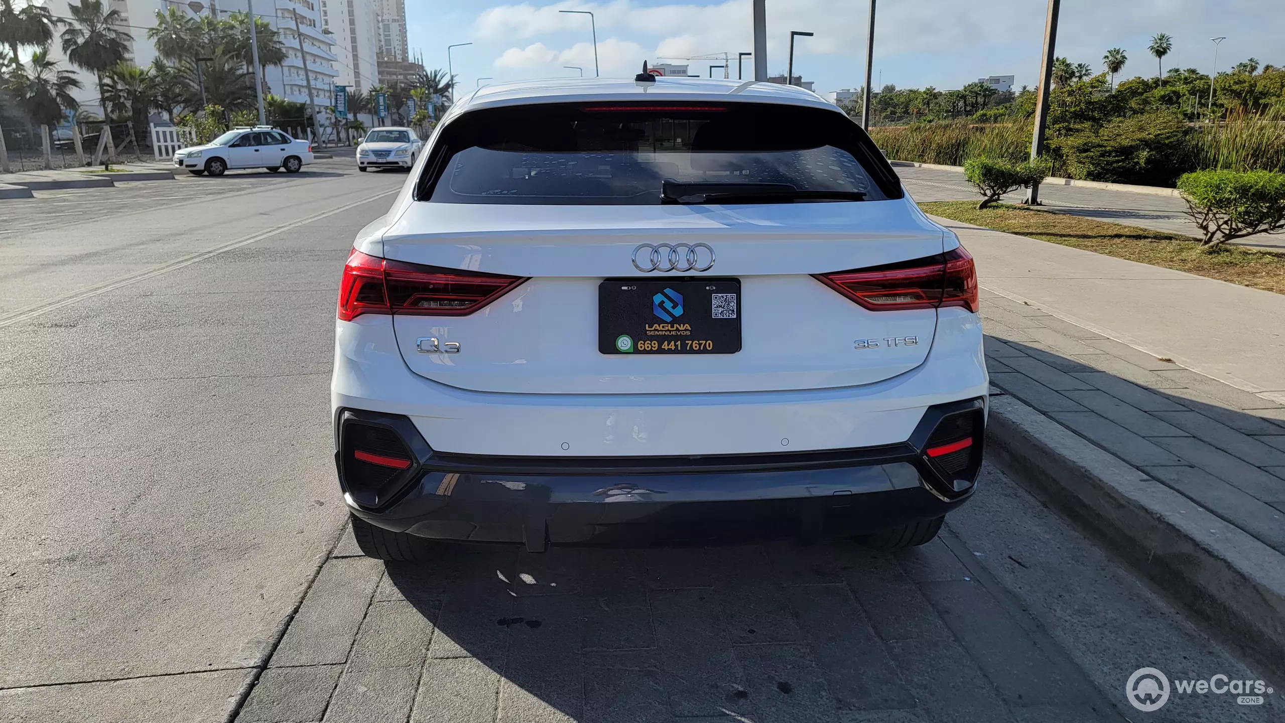 Audi Q3 VUD