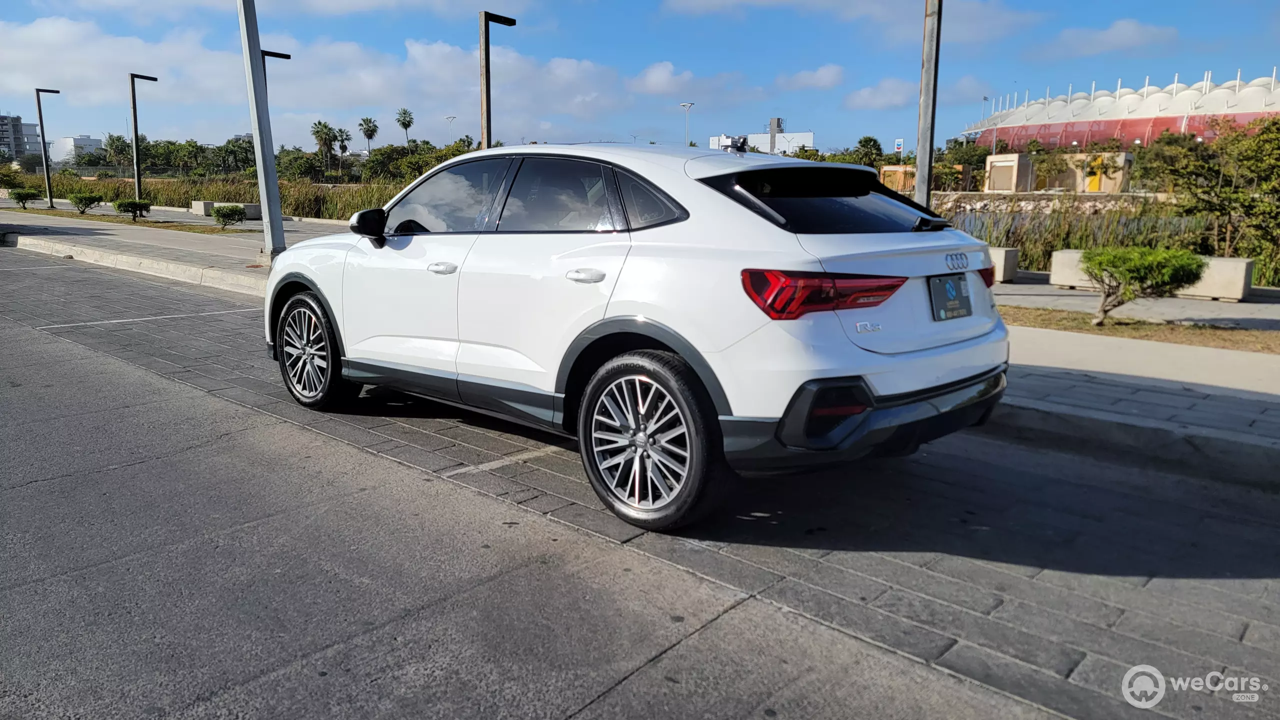 Audi Q3 VUD