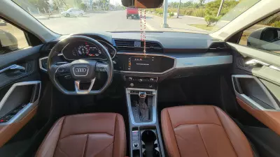 Audi Q3 VUD 2020