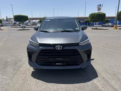 Toyota Avanza Minivan 2023