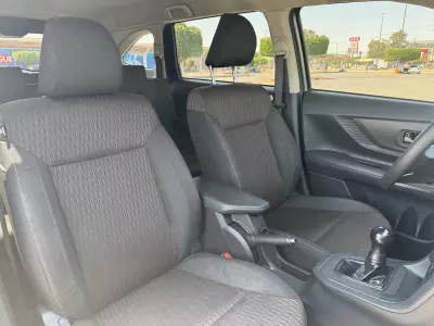 Toyota Avanza Minivan 2023