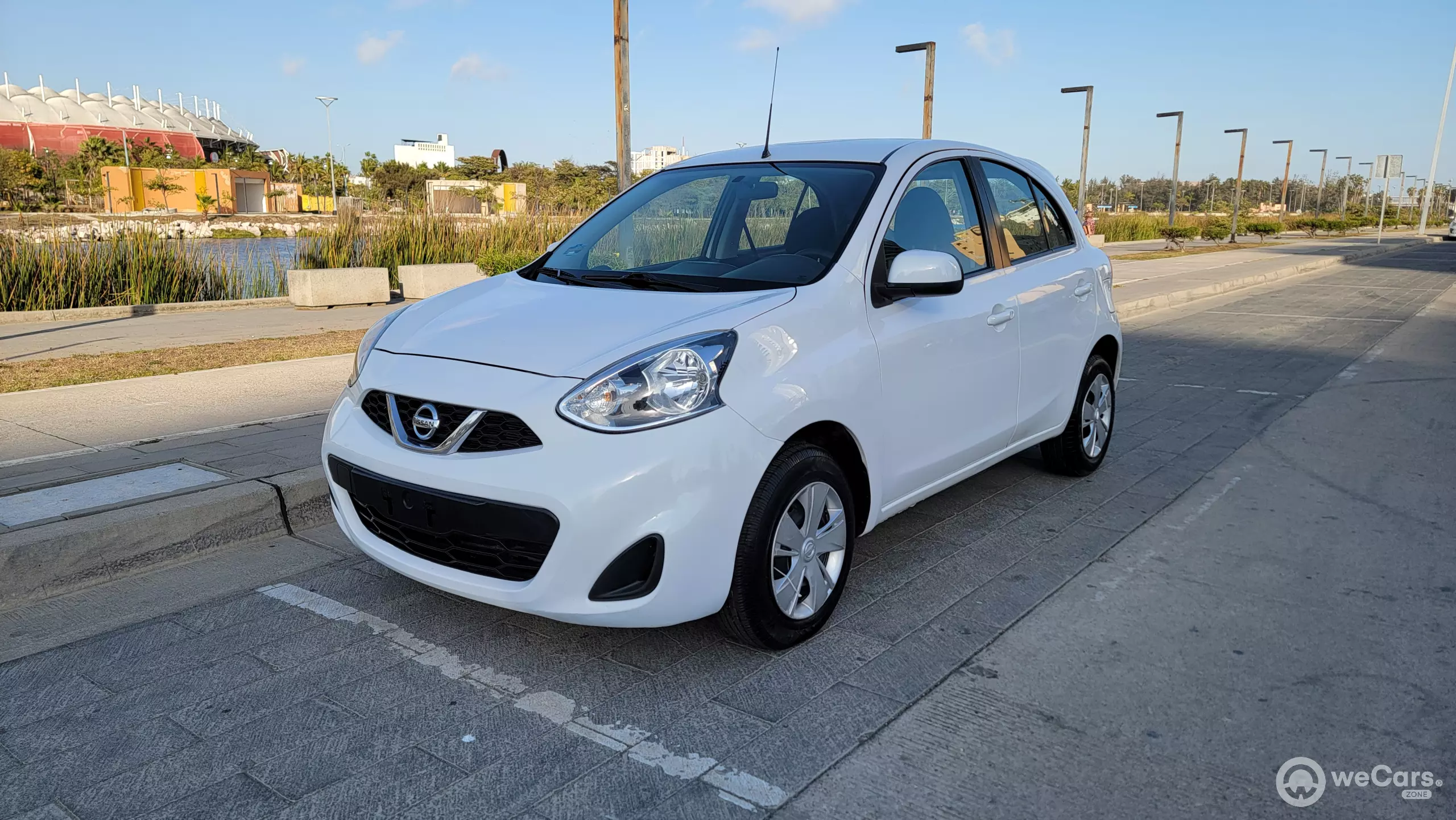 Nissan March 2019