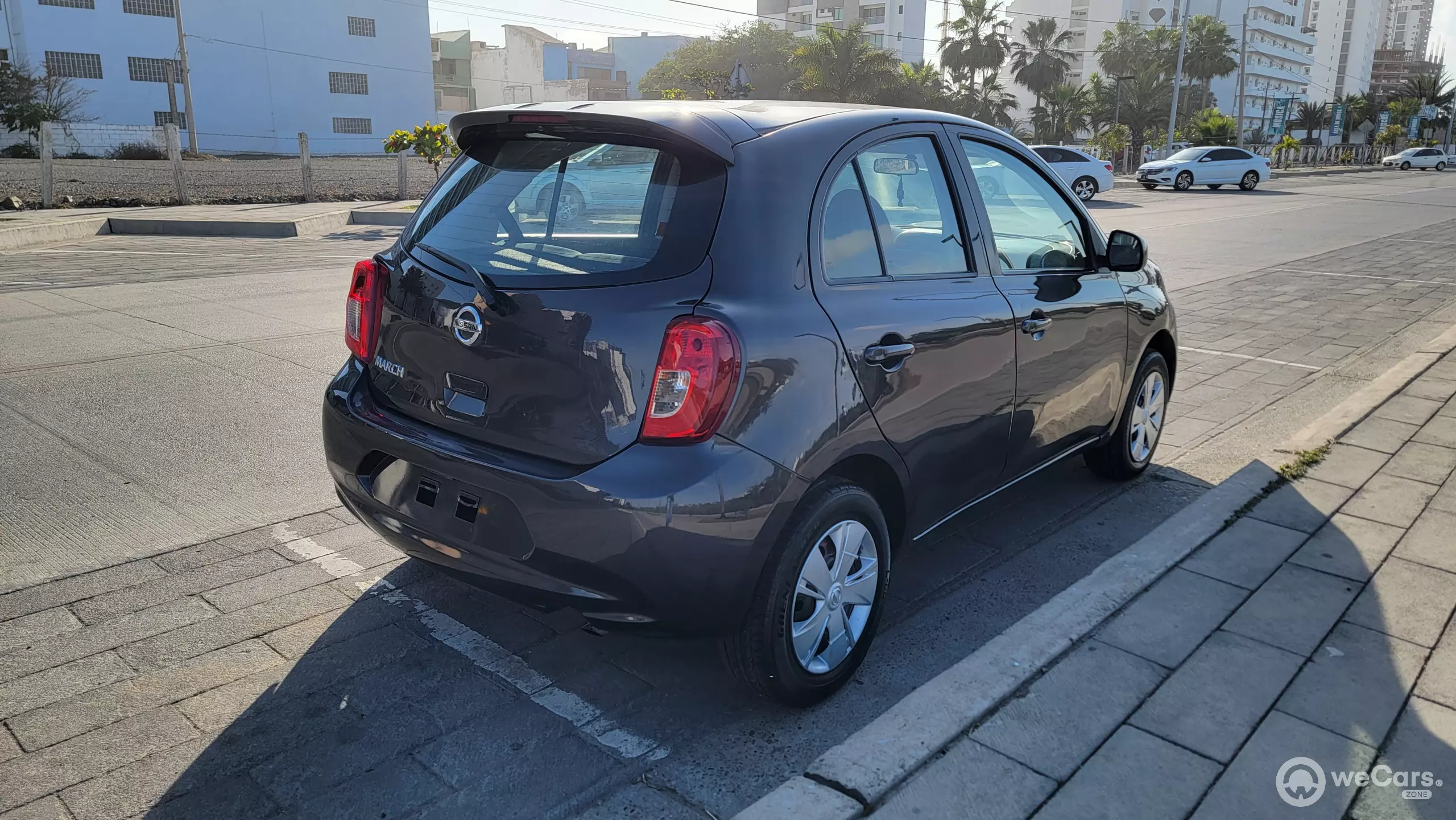 Nissan March