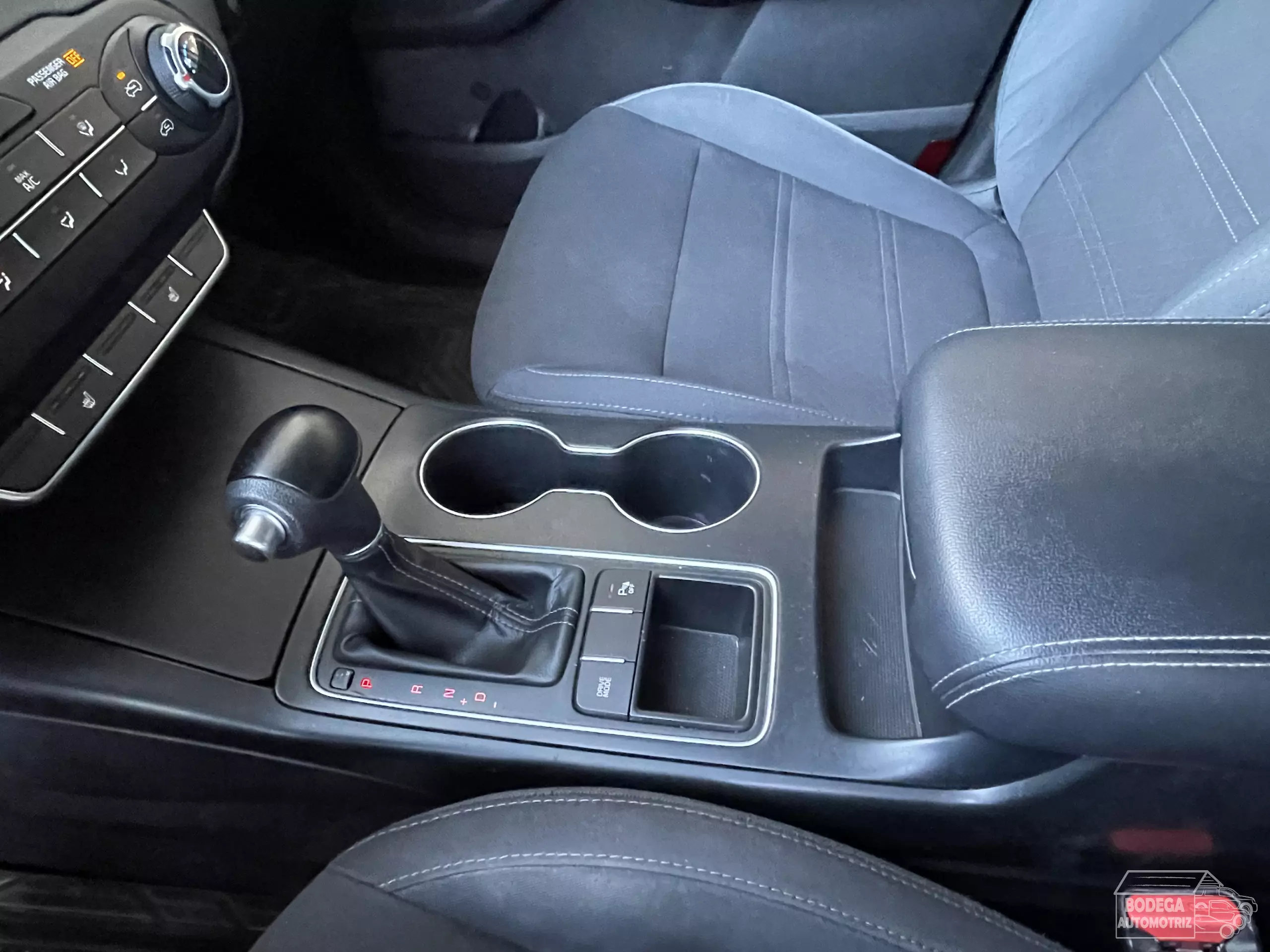 Kia Sorento VUD