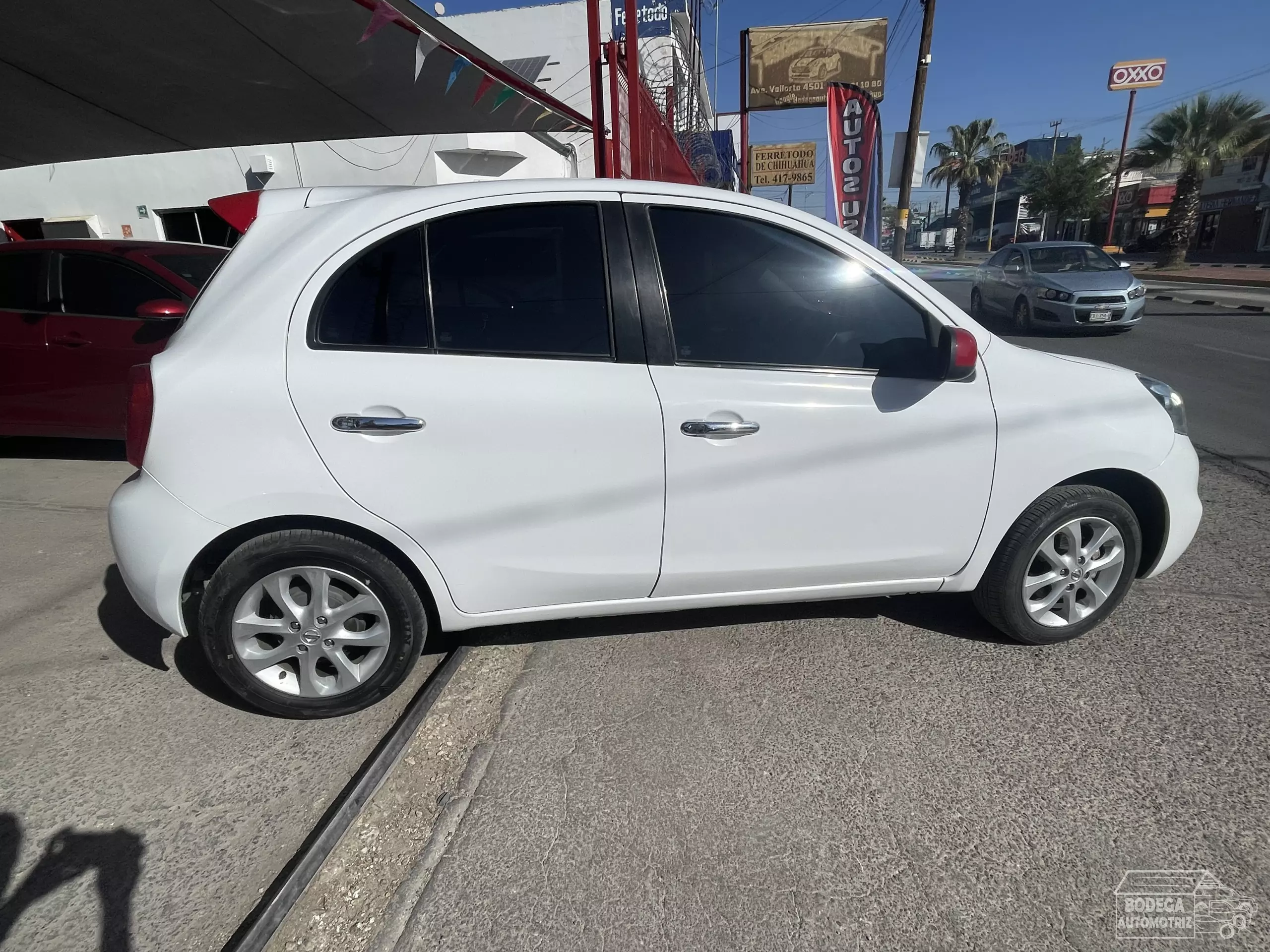Nissan March