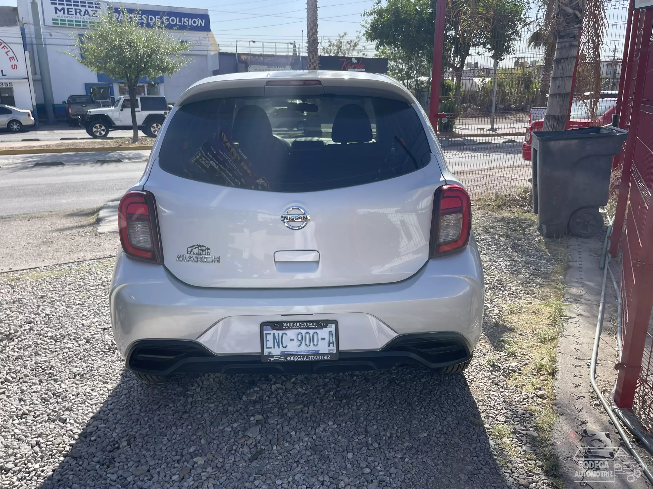 Nissan March