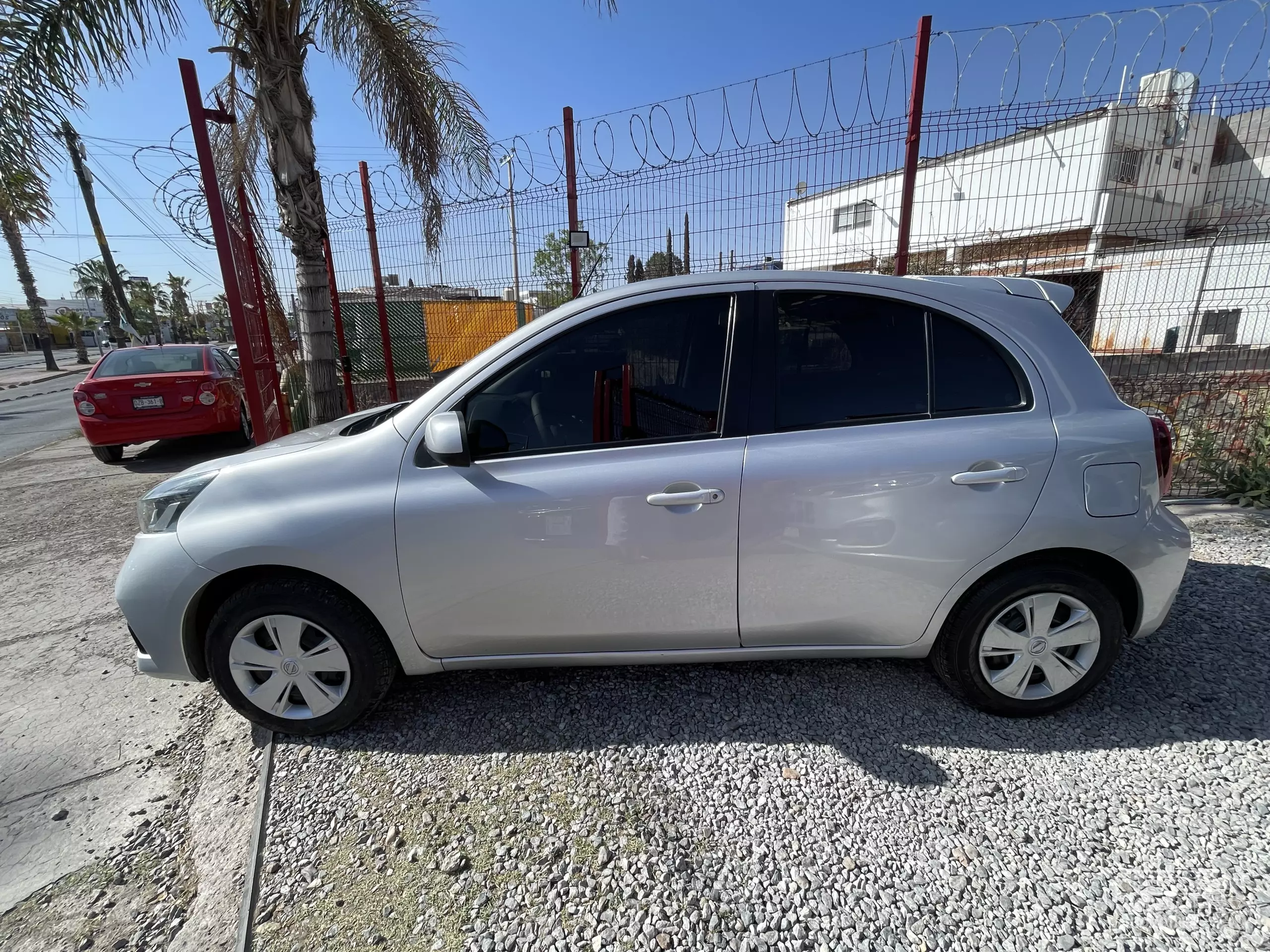 Nissan March