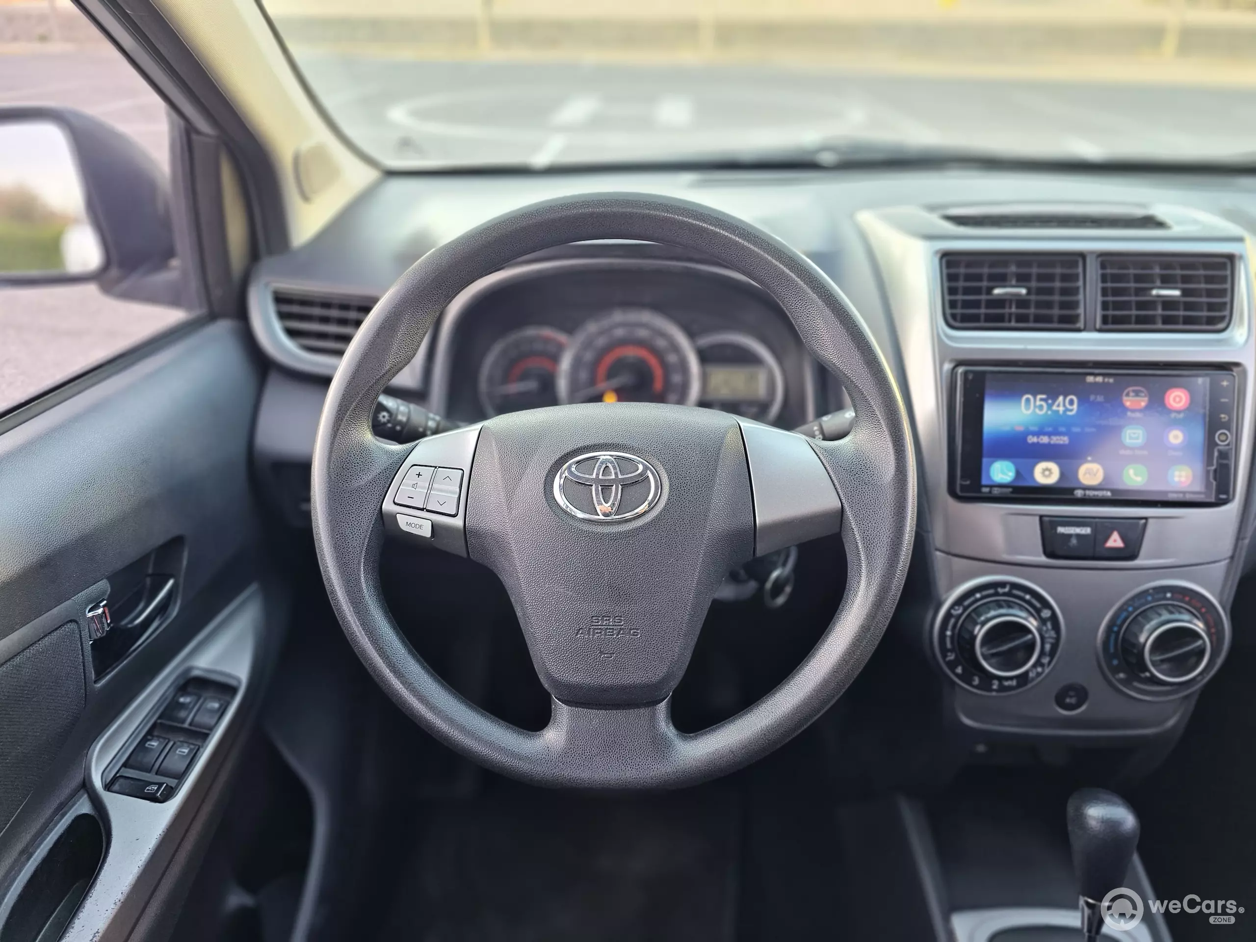 Toyota Avanza Minivan