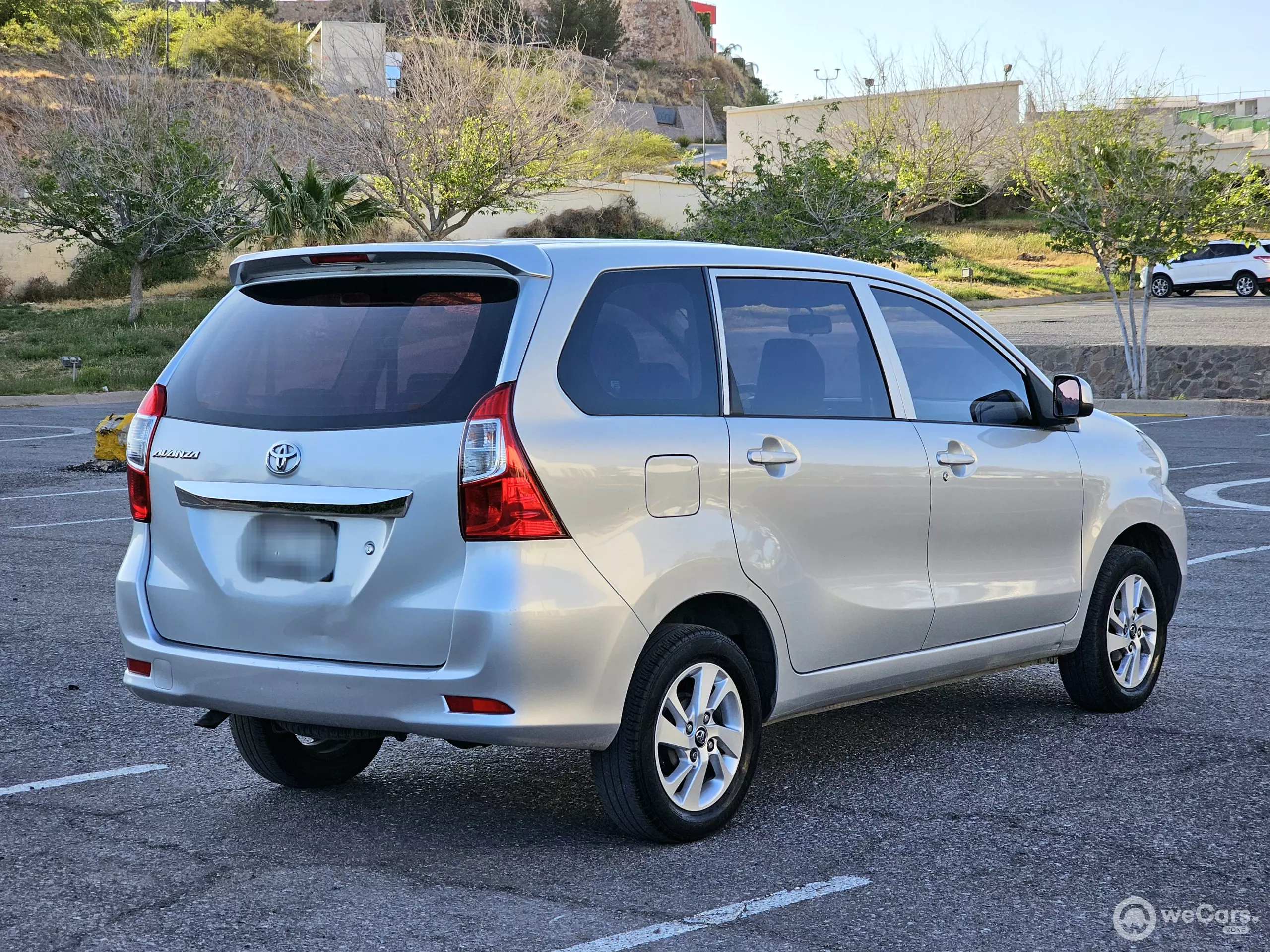 Toyota Avanza Minivan