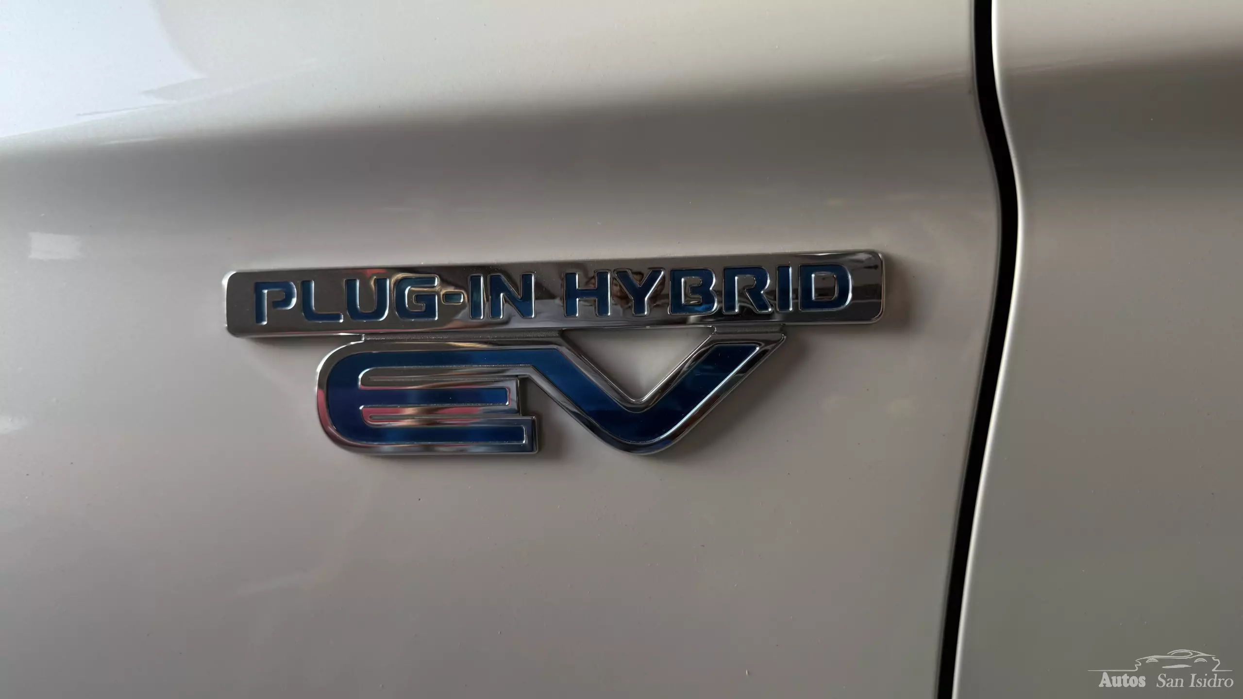 Mitsubishi Outlander VUD