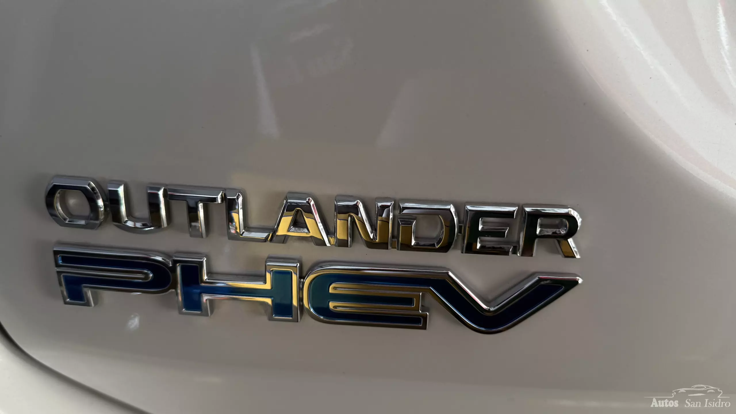 Mitsubishi Outlander VUD