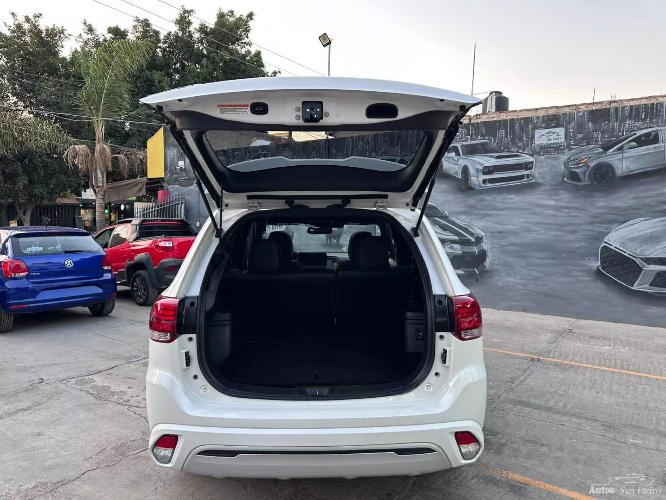 Mitsubishi Outlander VUD