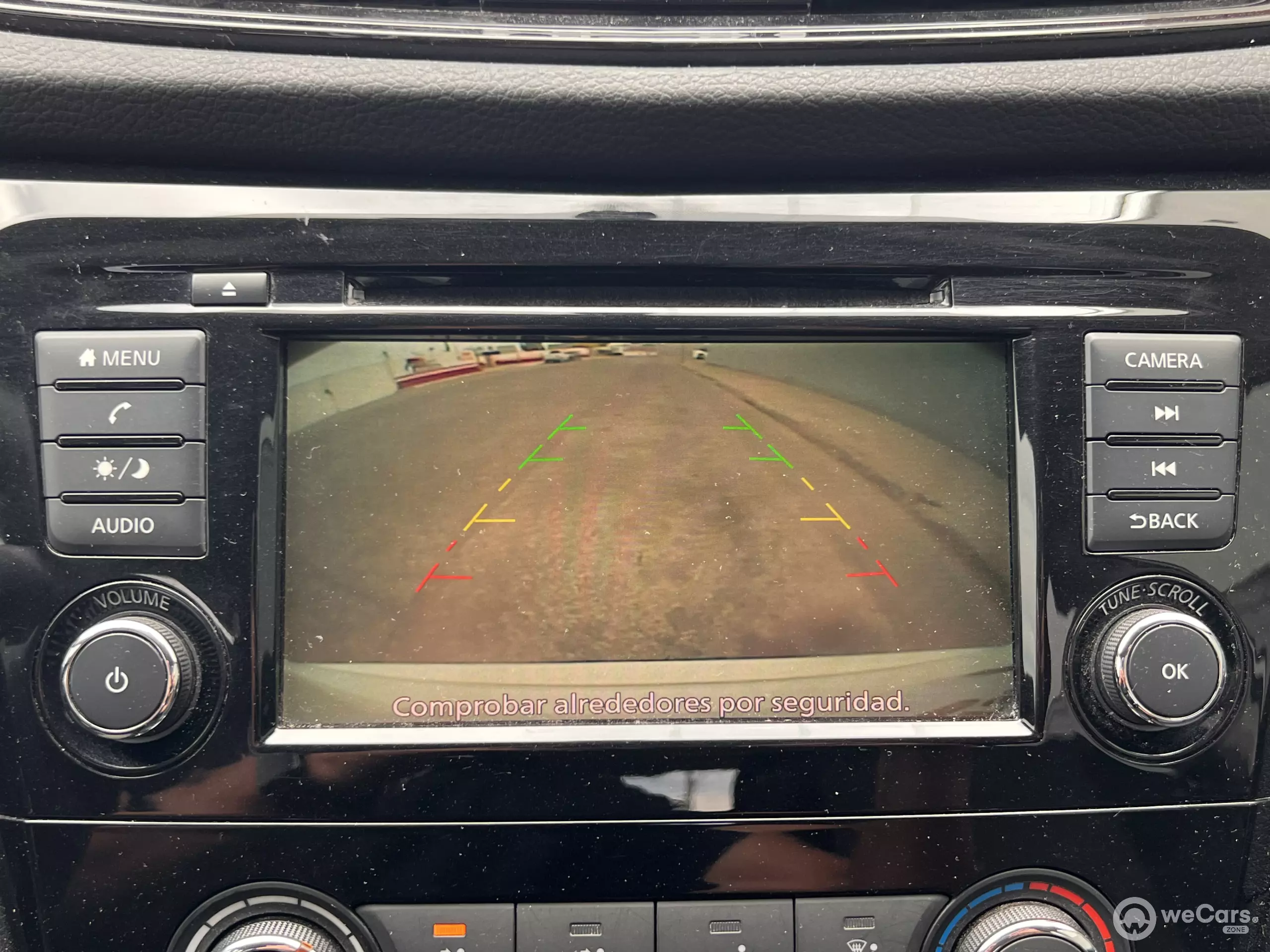 Nissan X-Trail VUD