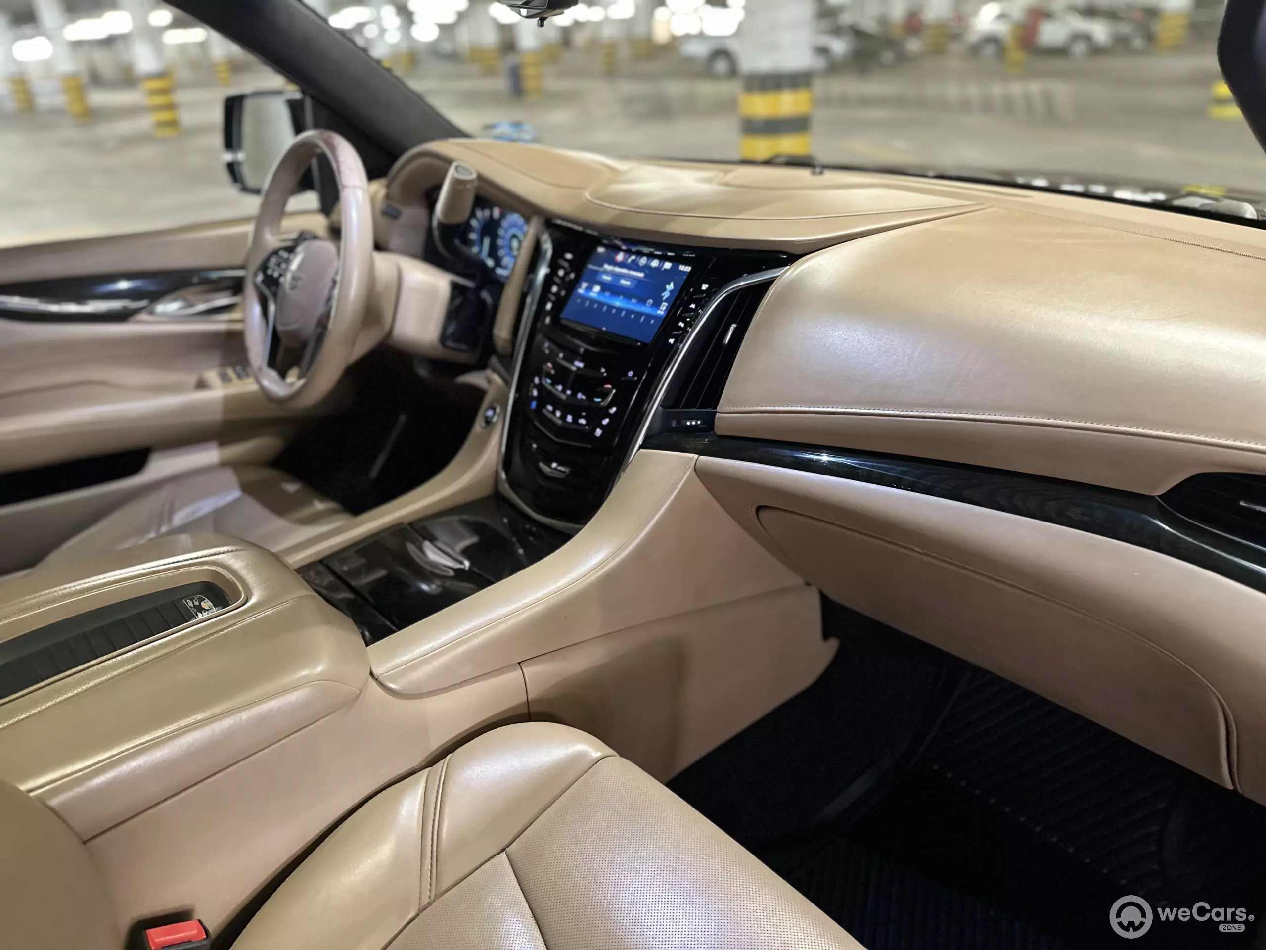 Cadillac Escalade VUD 4x4