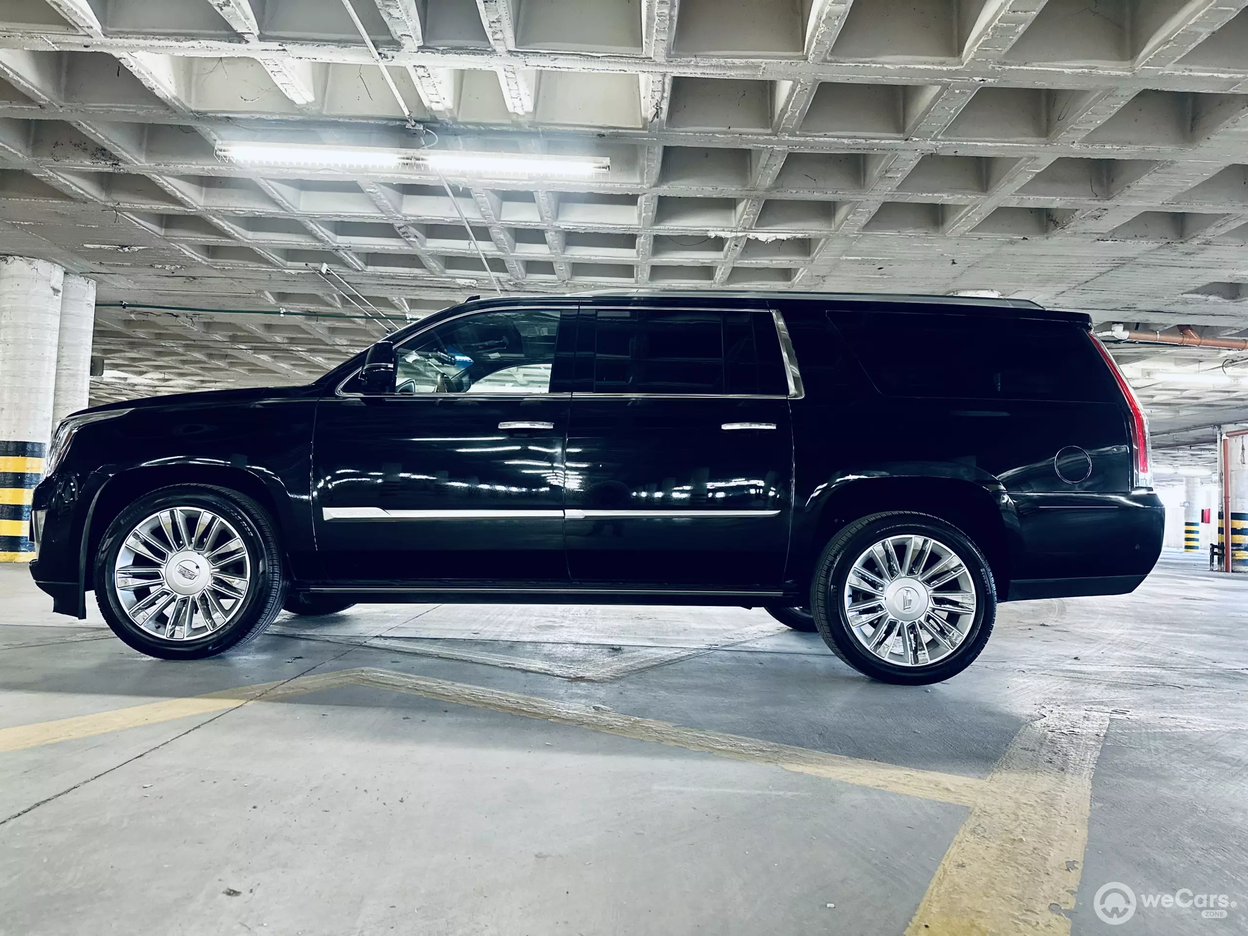 Cadillac Escalade VUD 4x4