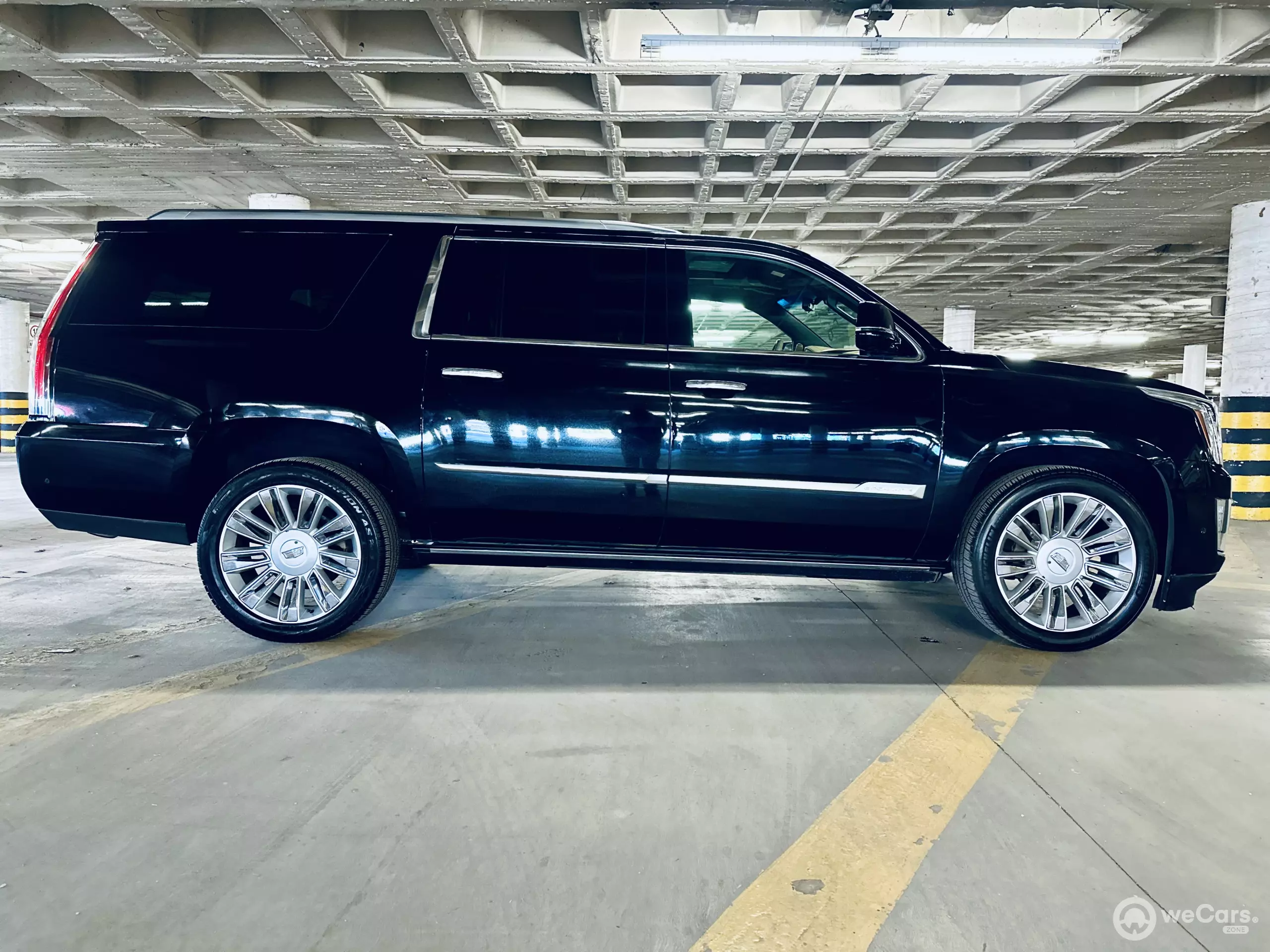 Cadillac Escalade VUD 4x4