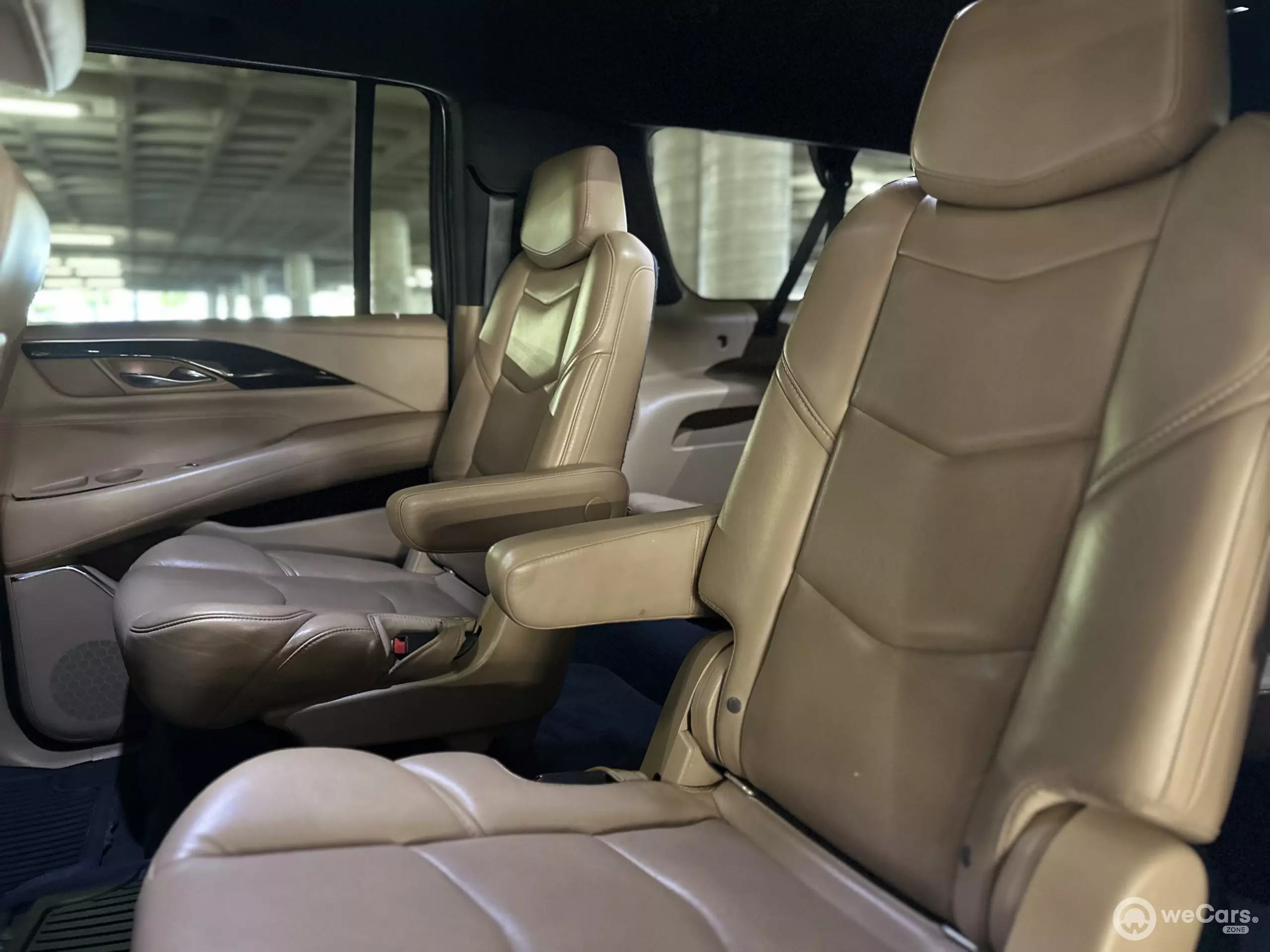 Cadillac Escalade VUD 4x4