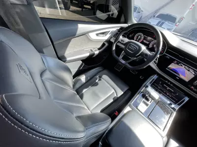 Audi Q8 VUD 2022