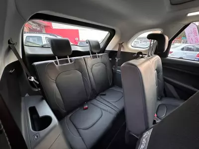 Chevrolet Captiva VUD 2023