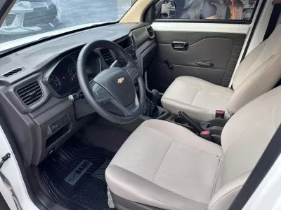 Chevrolet Tornado Van Furgoneta 2023