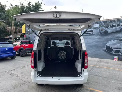 Chevrolet Tornado Van Furgoneta 2023