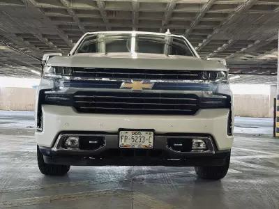 Chevrolet Cheyenne Pick-Up 2021