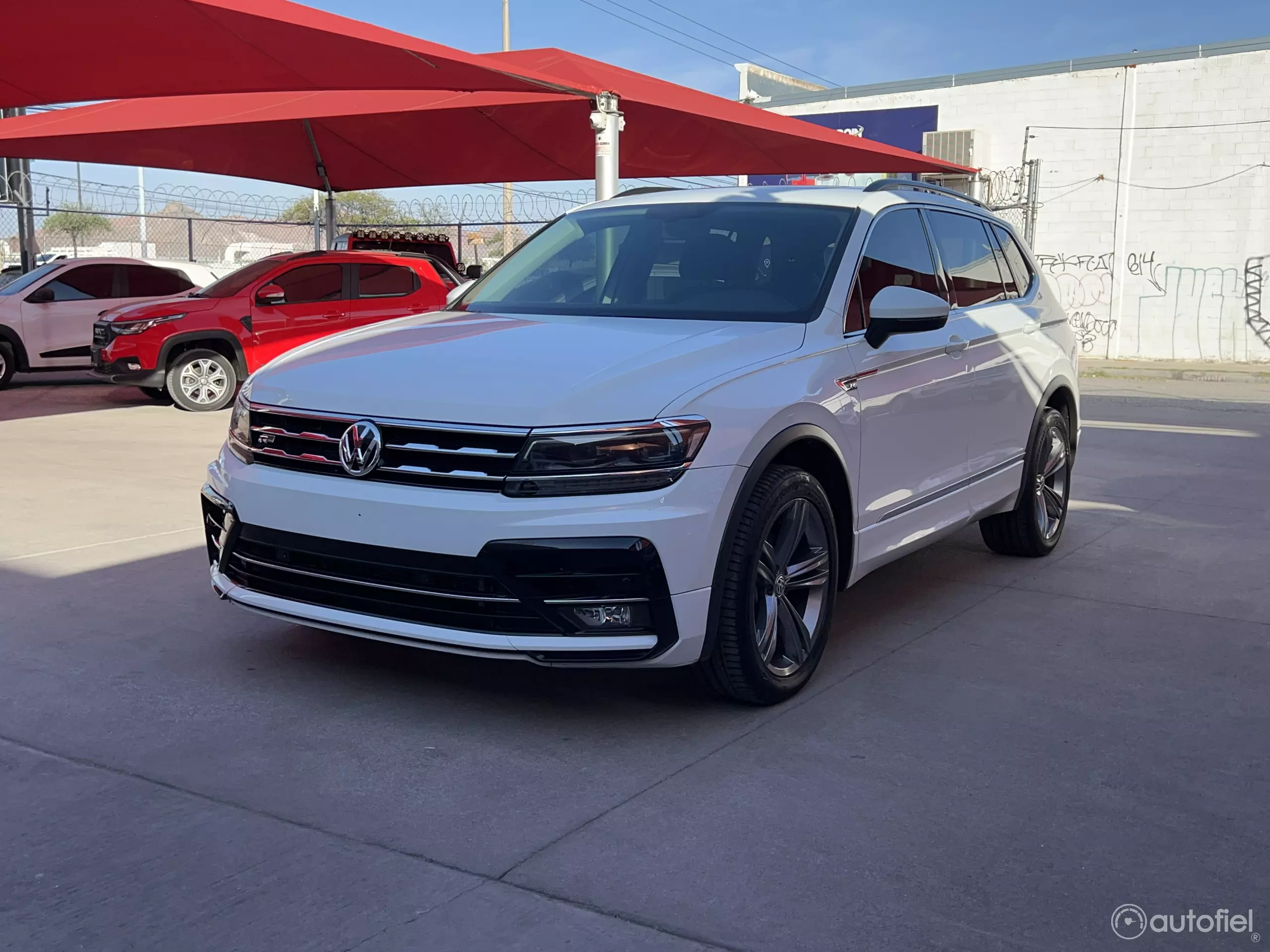 Volkswagen Tiguan VUD