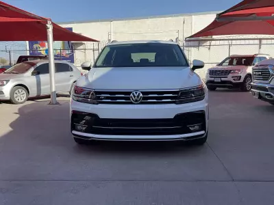 Volkswagen Tiguan VUD 2021