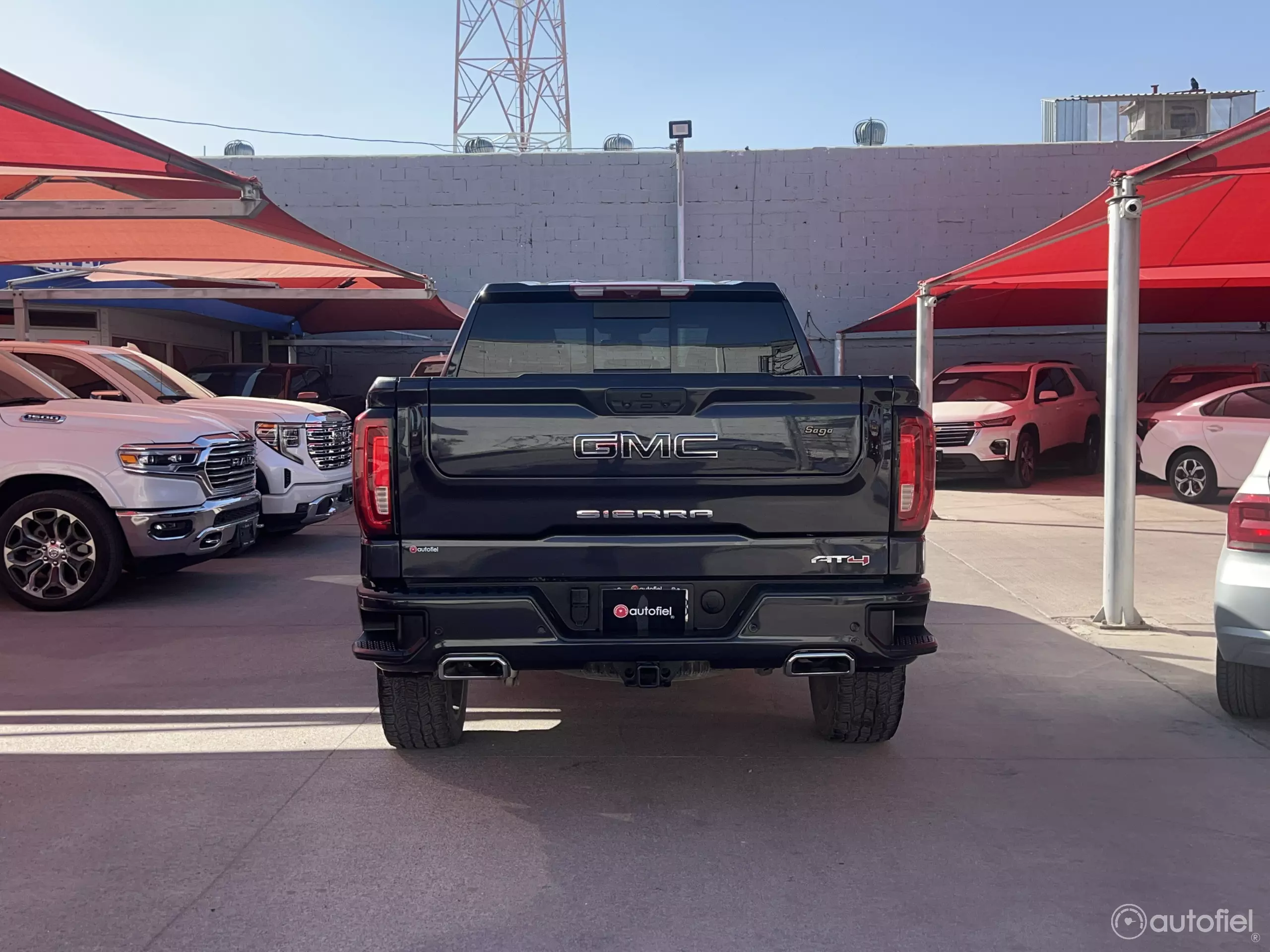 GMC Sierra Pick-Up 4x4