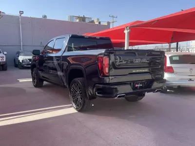 GMC Sierra Pick-Up 4x4 2023