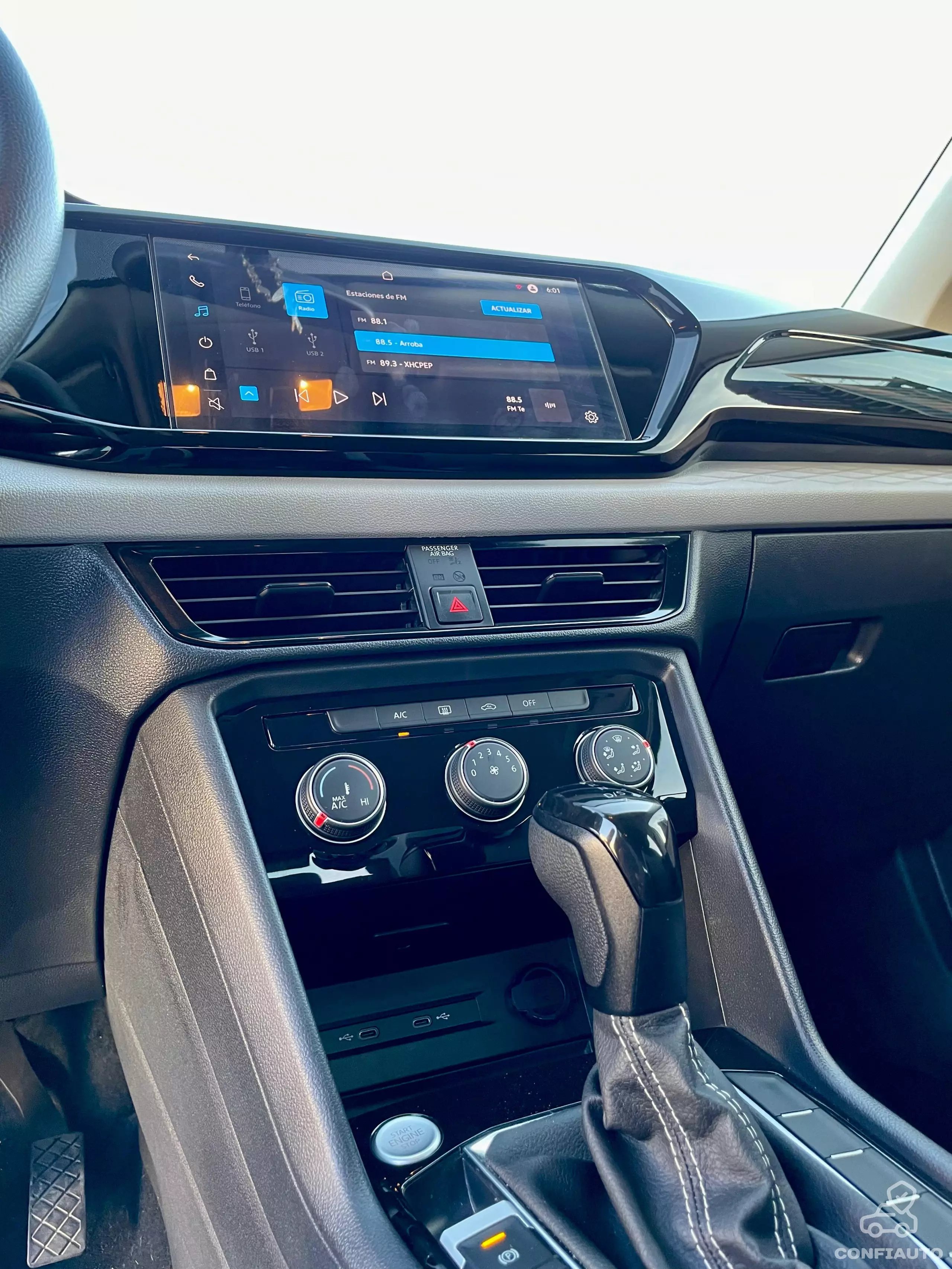 Volkswagen Taos VUD