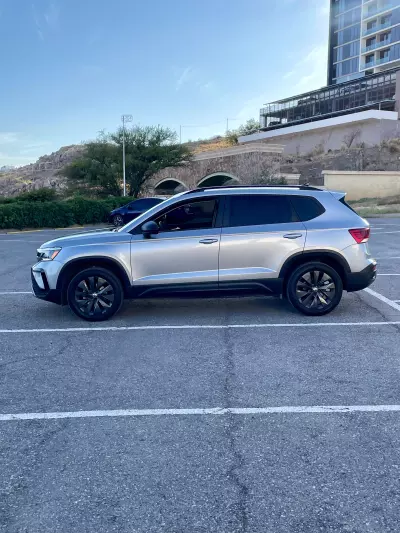 Volkswagen Taos VUD 2024