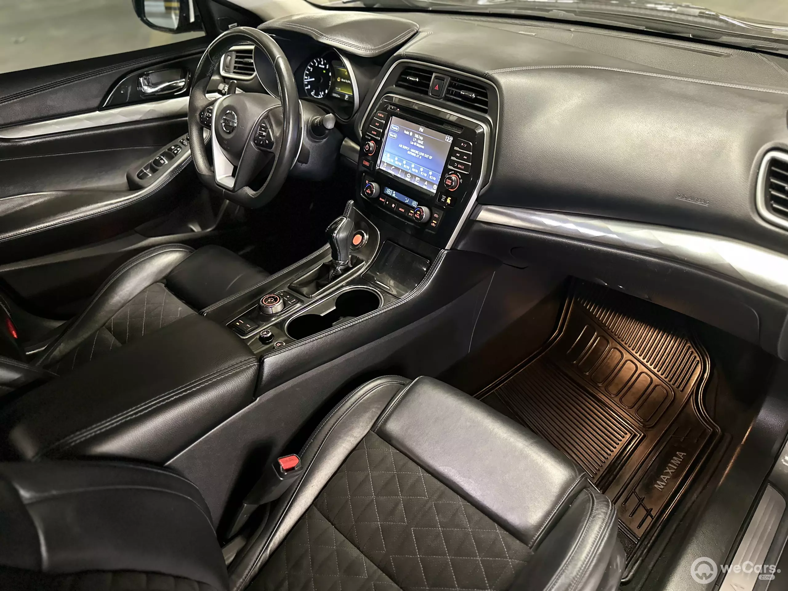 Nissan Maxima