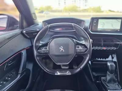 Peugeot 2008 VUD 2022