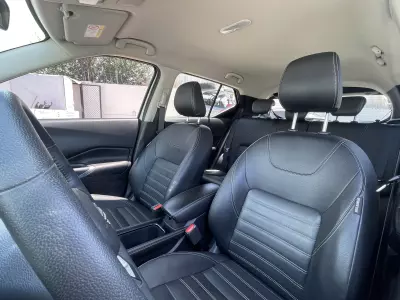 Nissan Kicks VUD 2023