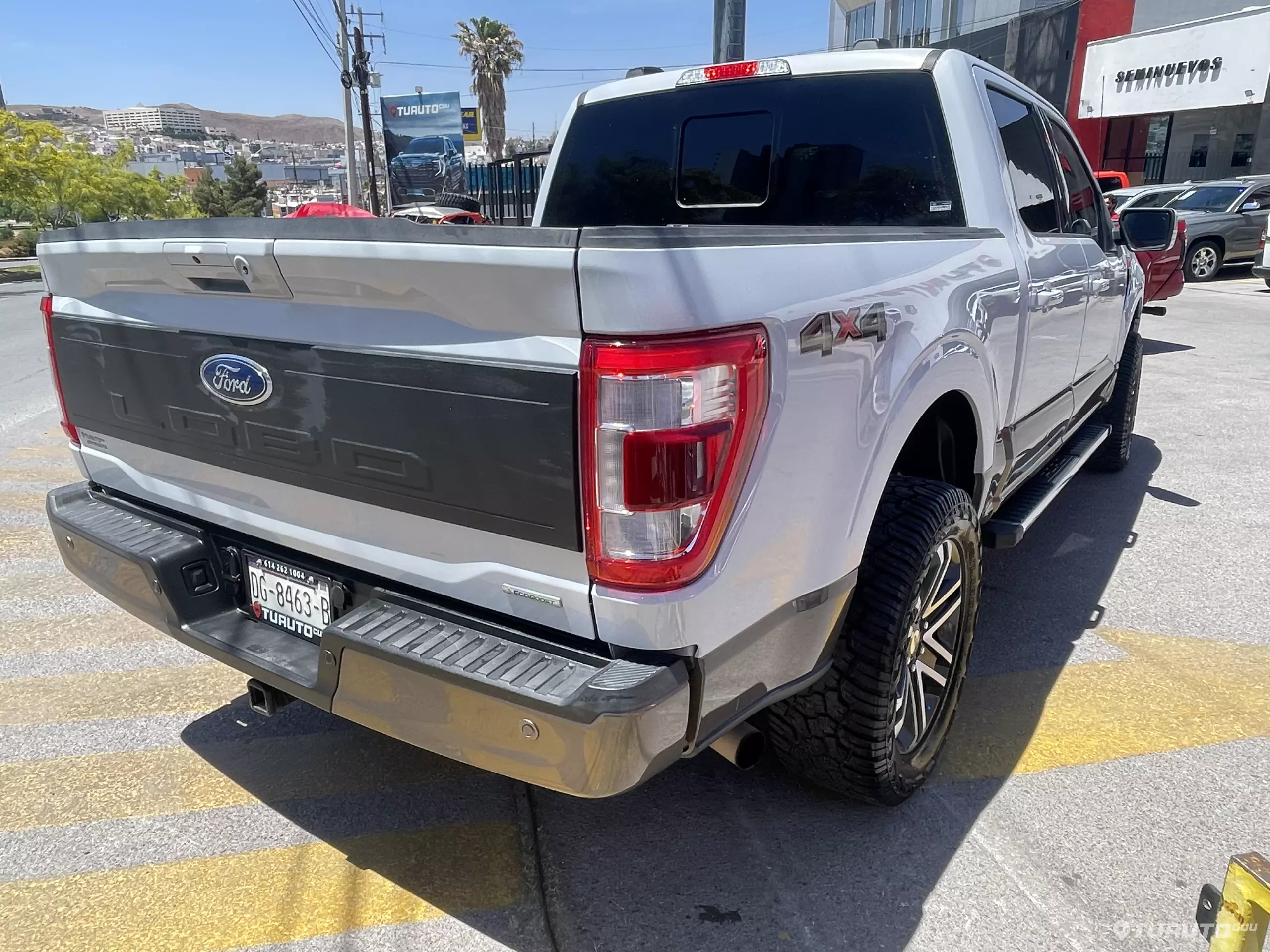 Ford Lobo Pick-Up